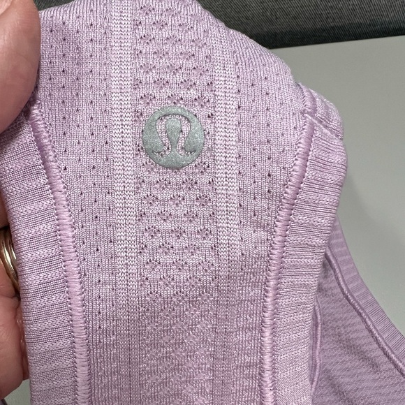Lululemon 🍋 Swiftly Tech Racerback Top Size 10 - Picture 5 of 8